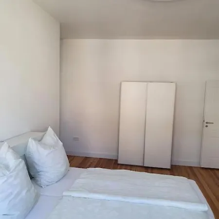 Lejlighed 2.og/altbau-wohnung Top-saniert/4-zimmer/weststadt Karlsruhe